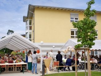 Glück im Winkel Neunkirchen eröffnet Neubaus